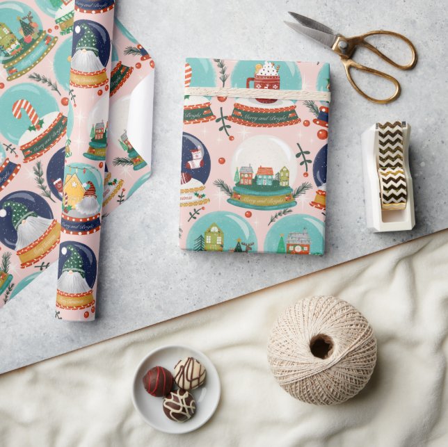 Jul snö-globe//Gnome//Gingerbröd House/// Presentpapper (Hantverk)