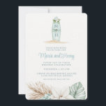 Jul Surfboard | Winter Beach Wedding Inbjudningar<br><div class="desc">Inbjudan dina vänner och din familj till ditt vinterbröllop med den här vackra mongram-surfboard-inbjudan. Den här inbjudan innehåller en vattenfärgsbild av en surfboard med Juldekorationer. Färg används bland annat,  skifferblått,  grönt av skog,  elfenben och tan.</div>