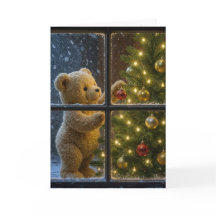 Jul-Teddybjörn dekorerar ett träd