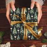Jul White Vin Älskare Presentpapper<br><div class="desc">Den här designen kan vara personlig i det område som tillhandahålls genom att ändra fotot och/eller text. Du kan också anpassa den genom att klicka på Anpassa den här mallen och sedan välja klicka för att anpassa ytterligare alternativ och ta bort eller ändra färg i bakgrunden, lägga till text, ändra...</div>