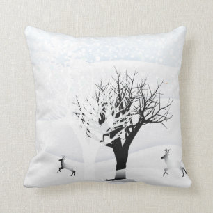 Julafton Fairy Tale. Fantasy Forest, Snö Kudde