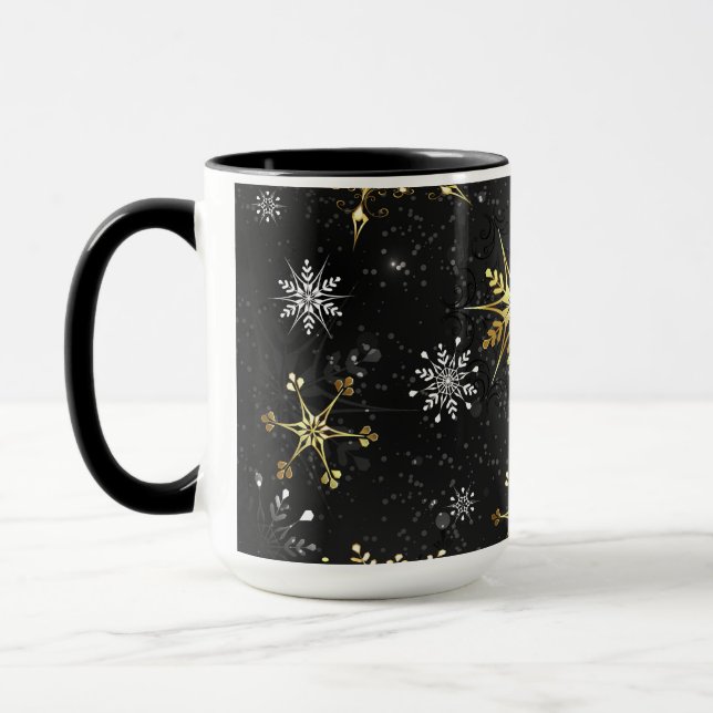 Julafton Golden Snöflingor på svart bakgrund Mugg (Vänster)