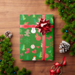Julafton, Papper med jultecken Presentpapper<br><div class="desc">Julafton Papper med julklappar. Lycklig God jul och nyårshelgons vackra Papper för vackra julklappar. JULAFTON Wrapping Papper,  dekorerad med julmagiska symboler,  vintersymboler för snöflingor,  helgdag ger inslag mönster,  snögubbe,  julgran,  jultomtar boll,  snöflingor,  och fler festliga karaktärer. Originalbild av trendiget. 2025</div>