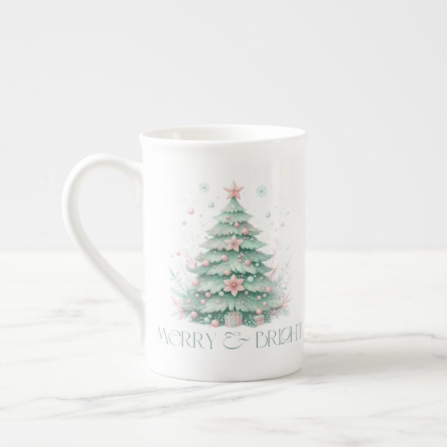 Julberry och Bright Julgran Mint Rosa Benporslin Mugg (Vänster)