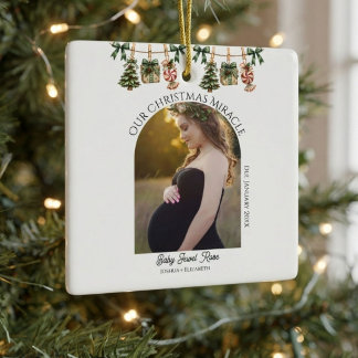 Julbild för graviditetsannonsering julgransprydnad keramik