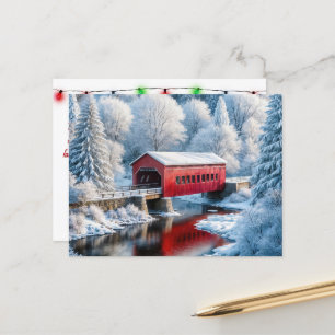 Julbron med rött hölje i vinter-skogen helg vykort
