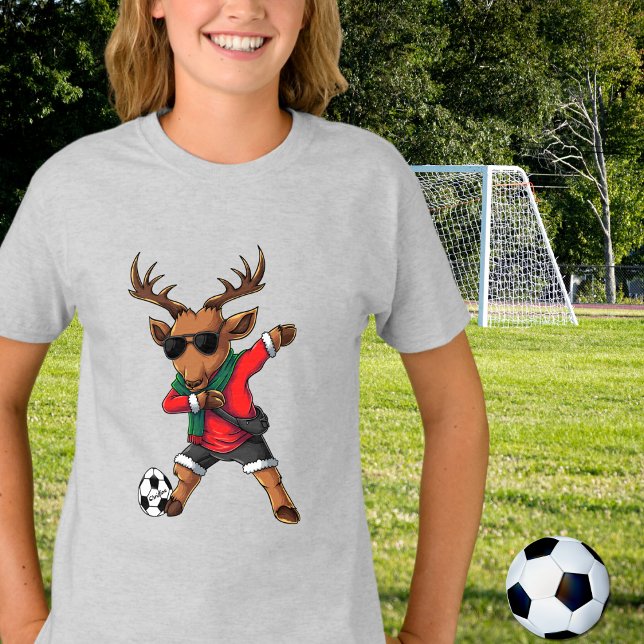 Juldabbing Hjort Fotboll och barns Namn T Shirt (Skapare uppladdad)
