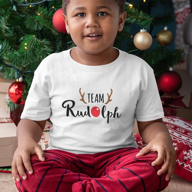 Juldesign för Team Rudolph-familjen T Shirt (Skapare uppladdad)