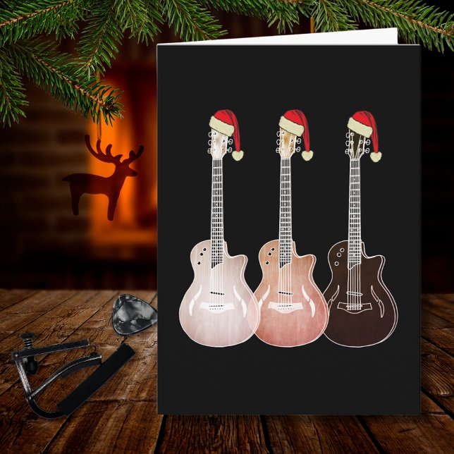Julelgitarrer Vintage Festive Retro Kort (Simple rustic guitars wearing Santa hats music themed Christmas holiday greetings card)