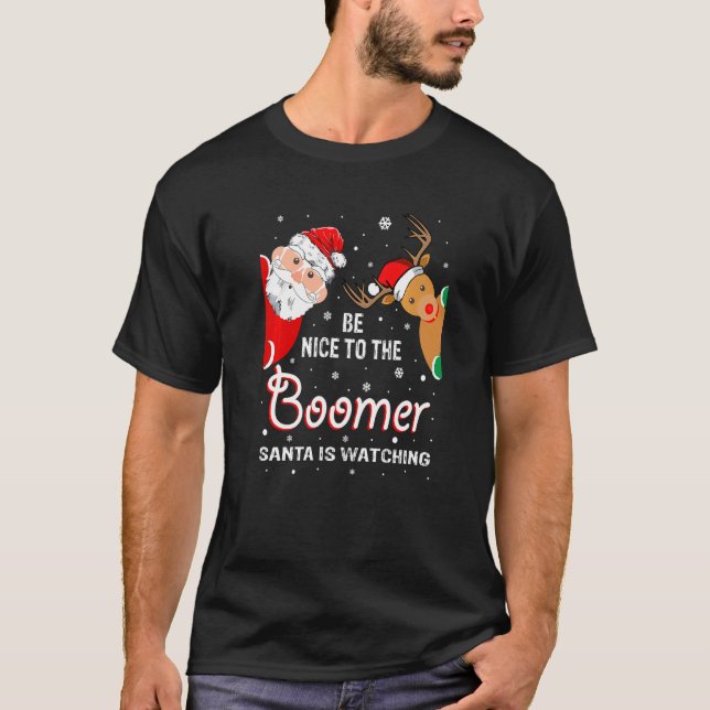 Julen ska vara trevlig för Boomer-tomten. T Shirt (Framsida)