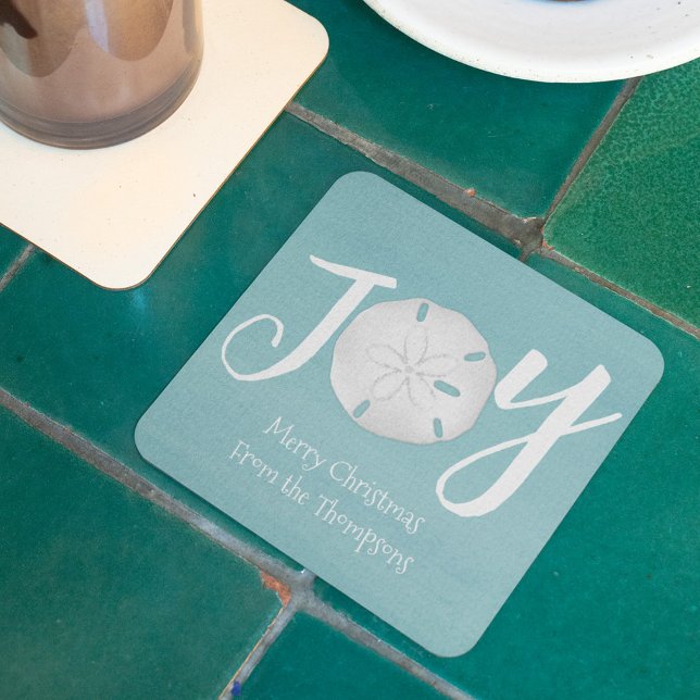 Julens Helgdag Elegant Beach Turcoise Coastal Underlägg Papper Kvadrat (Christmas holiday "Joy" turquoise blue sand dollar paper coaster. )