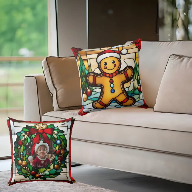 Julens Pepparkaksgubbe Faux - fastfärgat glas Kudde (Skapare uppladdad)