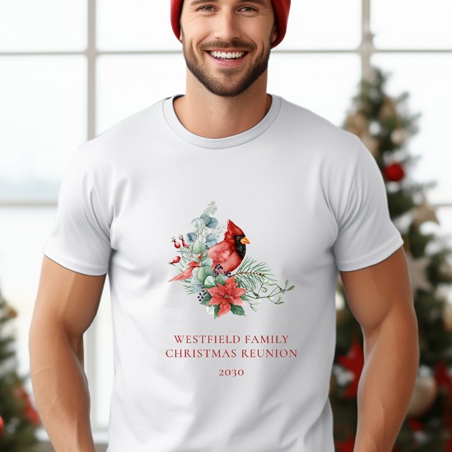 Julfamiljen Reunion Red Cardinal T Shirt (Christmas Family Reunion Red Cardinal Men's T-Shirt)