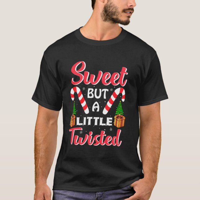 Julfamiljen Söt men lilla Twisted Pajama T Shirt (Framsida)