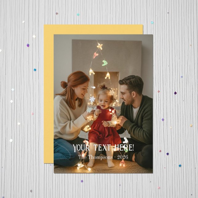 Julfoto i Trendig Modern Typography-familjen Julkort (Trendy Modern Typography Family Christmas Photo Holiday Card)