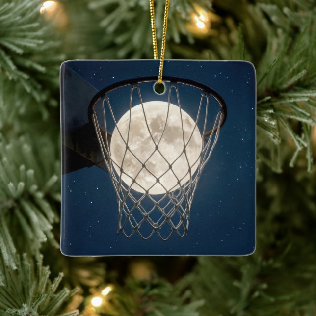 Julfullmåne i ett basketnät julgransprydnad keramik (Träd)