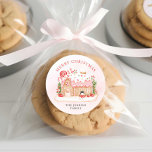 Julgingerbröd House Gift Runt Klistermärke<br><div class="desc">Lägg till lite charm till din julklapp eller party favors med de här vackra anpassningsbarna. De här runda klistermärkena kan vara personlig med din familj namn och skapar dem ett tänkvärt och unikt tillägg till alla nuvarande förhållanden eller bord. Sprid lite jultjusare och skapa en varm och inbjudande atmosfär med...</div>