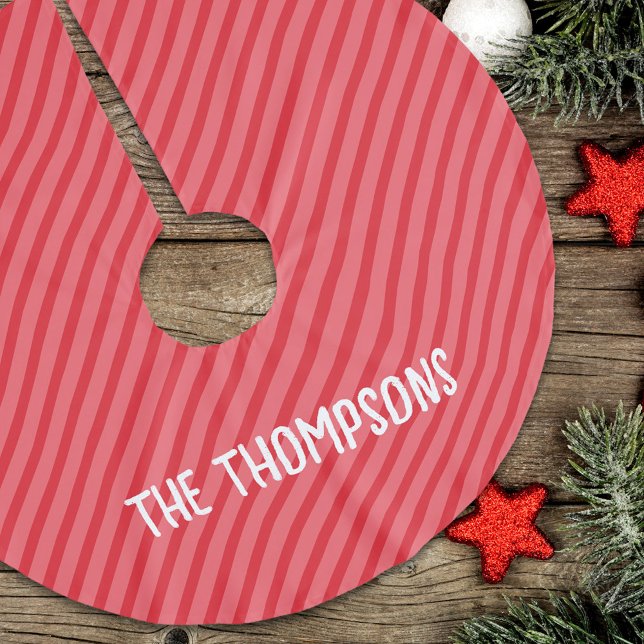 Julgräddningen Whimsical Red Rand Helgdag Julgransmatta Borstad Polyester (Whimsical Red Stripes Holiday Christmas Tree Skirt.)