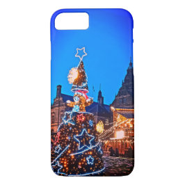 Julgran framför Tornhall