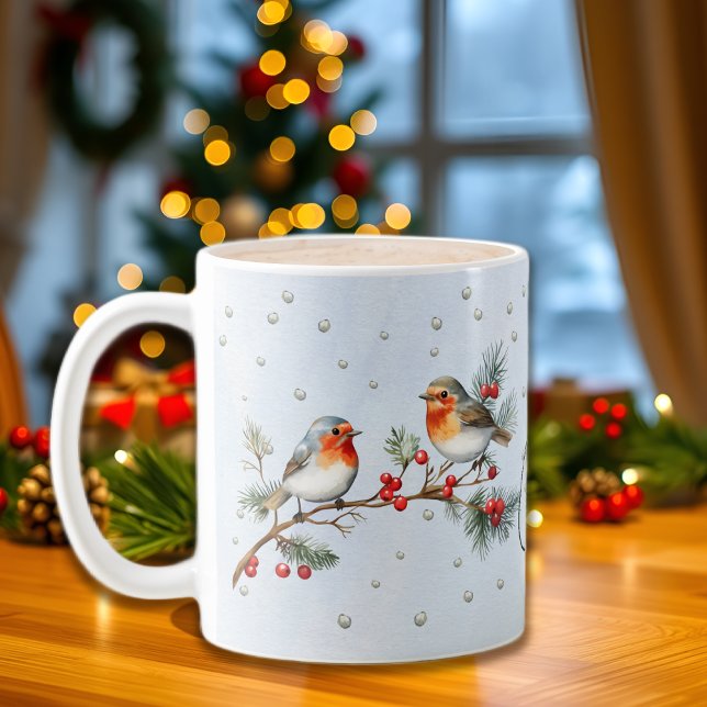 Julgran med rödhakefåglar och bär kaffemugg (Skapare uppladdad)