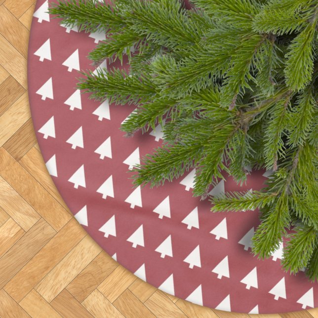 Julgran Mönster | Geometric Scandi Mörk Red Julgransmatta Borstad Polyester (Geometric Scandi Christmas tree skirt by Guava, featuring bold modern design in dark burgundy red)