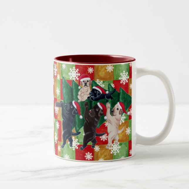 JulgranLabradors mosaik & snöflingor Två-Tonad Mugg (Höger)