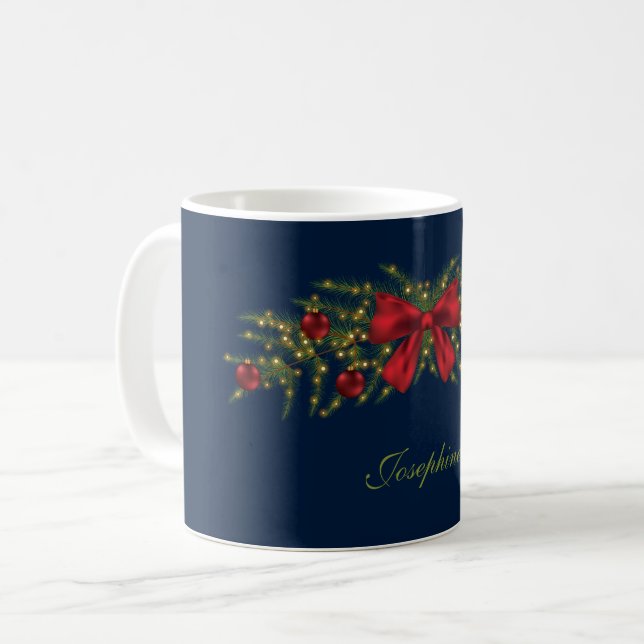 Julgranskrans med röd slinga och glaskulor kaffemugg (Framsida vänster)