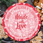 Julgrey Made med Kärlek Helgdag Baking Runt Klistermärke<br><div class="desc">Skapa klistermärken för att märka dina julprodukter,  helgdag,  kakor,  godis,  kar,  party favors med dessa klistermärken med vita löv och bär på röd bakgrund (eller färg du väljer) och ditt budskap med chic.</div>
