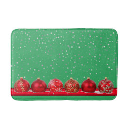 Julgrön med röda ornament badrumsmatta