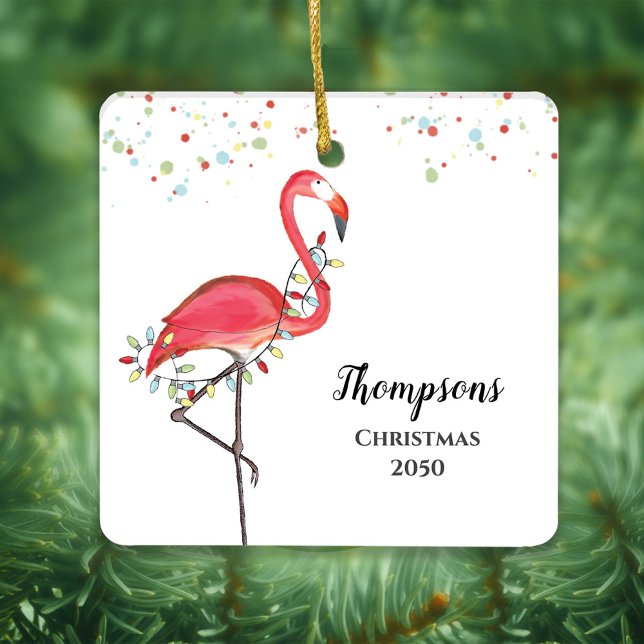 Julgrute Rosa Flamingo Helgdag Ljus Julgransprydnad Keramik (Colorful tropical flamingo bird with red, blue, green, and yellow Christmas lights. )