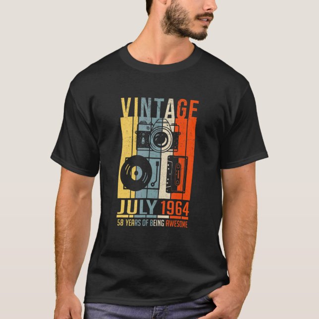 Juli 1964, 58 år efter att ha varit Fantastisk T Shirt (Framsida)