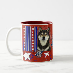 Juli 4th smällare - Shiba Inu - Yasha Två-Tonad Mugg