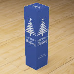 Juli-Presentask för Vinflaska Presentask För Vinflaska<br><div class="desc">Öka ditt festliga firande med vår God jul Presentask för Vinflaska - perfektens eleganta hand för julhelgen. Den här exquisite-lådan är inte bara en gåva. Den är en omhuldad keepsaké som väntar på att bli personlig med din familjs namnteckning eller namn, vilket ger en varm och personlig beröring. Gör den...</div>
