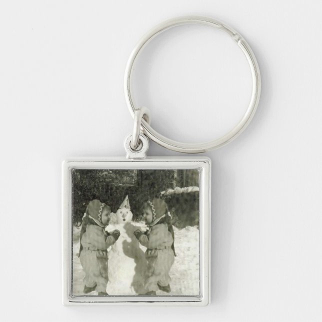 Julia as Twillingars Keychain Fyrkantig Silverfärgad Nyckelring (Framsidan)