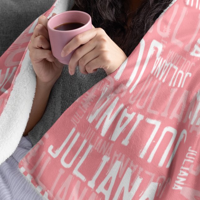 Juliana, användarnamn modern typografi  rosa fleecefilt (Skapare uppladdad)