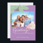 Julig Strand Semester Lägenhet Kort Foto Hälsning<br><div class="desc">Skicka kärlek från stranden denna jul eller lägg lite solsken i din vintersemesterhälsning med detta färgglada och roliga strandtema fotokort. Anpassa med ditt eget foto och namn.</div>