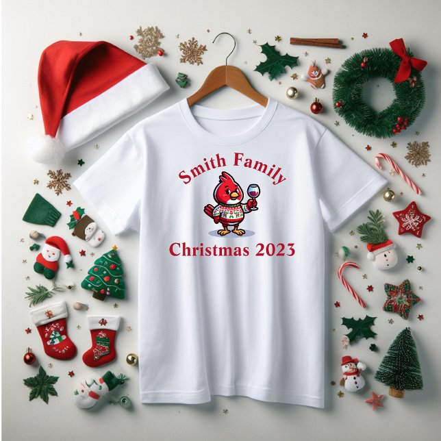 Julkardinalfamiljen T-Shirt (Customizable family tee shirt for fun 2023.)