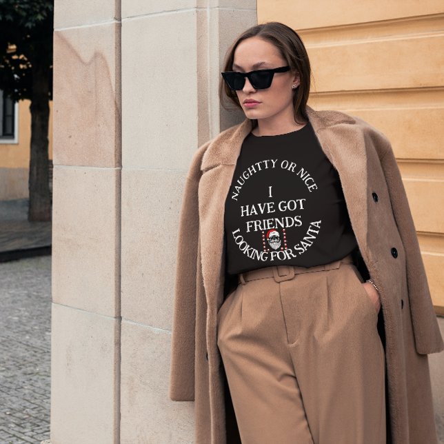 Julkillarna Tittar för tomten T Shirt (Skapare uppladdad)