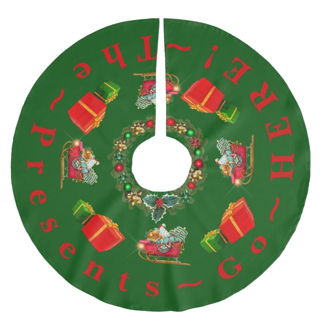 "Julklapparna hamnar här" Traditionella färger Grö Julgransmatta Borstad Polyester (Framsidan)