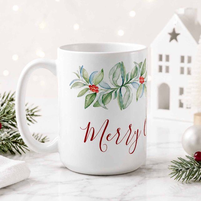 Julklappsidéer för henne kaffemugg (Christmas mug designed with hand painted watercolor berries and greenery by Victoria Grigaliunas)