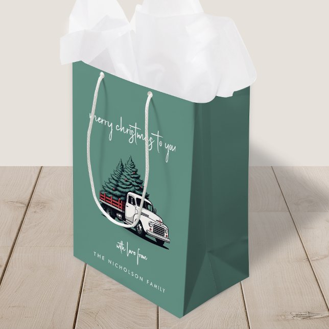 Julklappspåse | Lastbilspresentväska för högtider (A vintage inspired delivery truck holiday gift bag with retro festive flair)