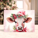 Julkonen i Santa Hat Helgkort<br><div class="desc">Sprid helgdag och jubla med vår vackra julklapp i Santa Hat-Helgdag! Det här charmingkortet är en söt illustration av en söt ko som bär en festive Santa hat, som ställs mot en mjuk, snöig bakgrund med känsliga dekorationer av helgdag. Perfekt för att dela glatt önskemål med vänner och familj, detta...</div>