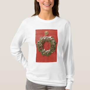 Julkran som hänger på en dörr t shirt