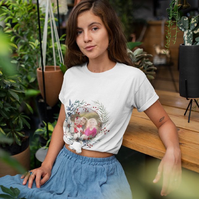 Julkrans, vita blommor, röda bär, foto t shirt (Skapare uppladdad)