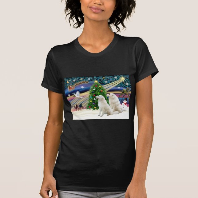 Julmagisk Kuvasz (två) T-shirt (Framsida)