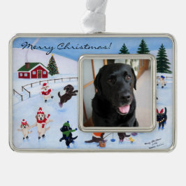Julmålning i Labrador Roligt Silverfärgad Inramad Julgransprydnad
