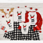 Julmatchningsutfall för monogrammad familj t shirt<br><div class="desc">Julskjortor i Monogrammed familjen Matchningsutfall</div>