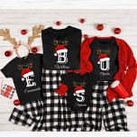 Julmatchningsutfall för monogrammad familj t shirt<br><div class="desc">Julskjortor i Monogrammed familjen Matchningsutfall</div>