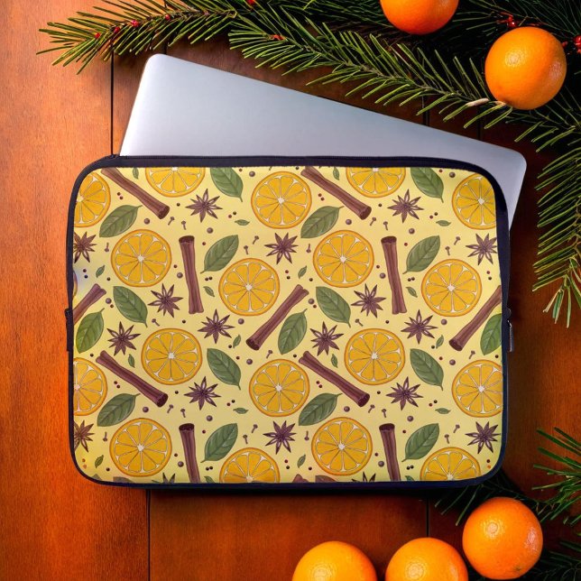 Julmullad gult i vin, kryddig laptop fodral (Christmas mulled wine spicy yellow laptop sleeve)