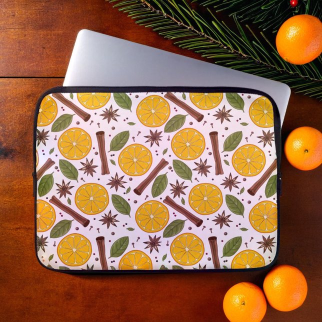 Julmullad vin-kryddig vit laptop fodral (Christmas mulled wine spicy white laptop sleeve)
